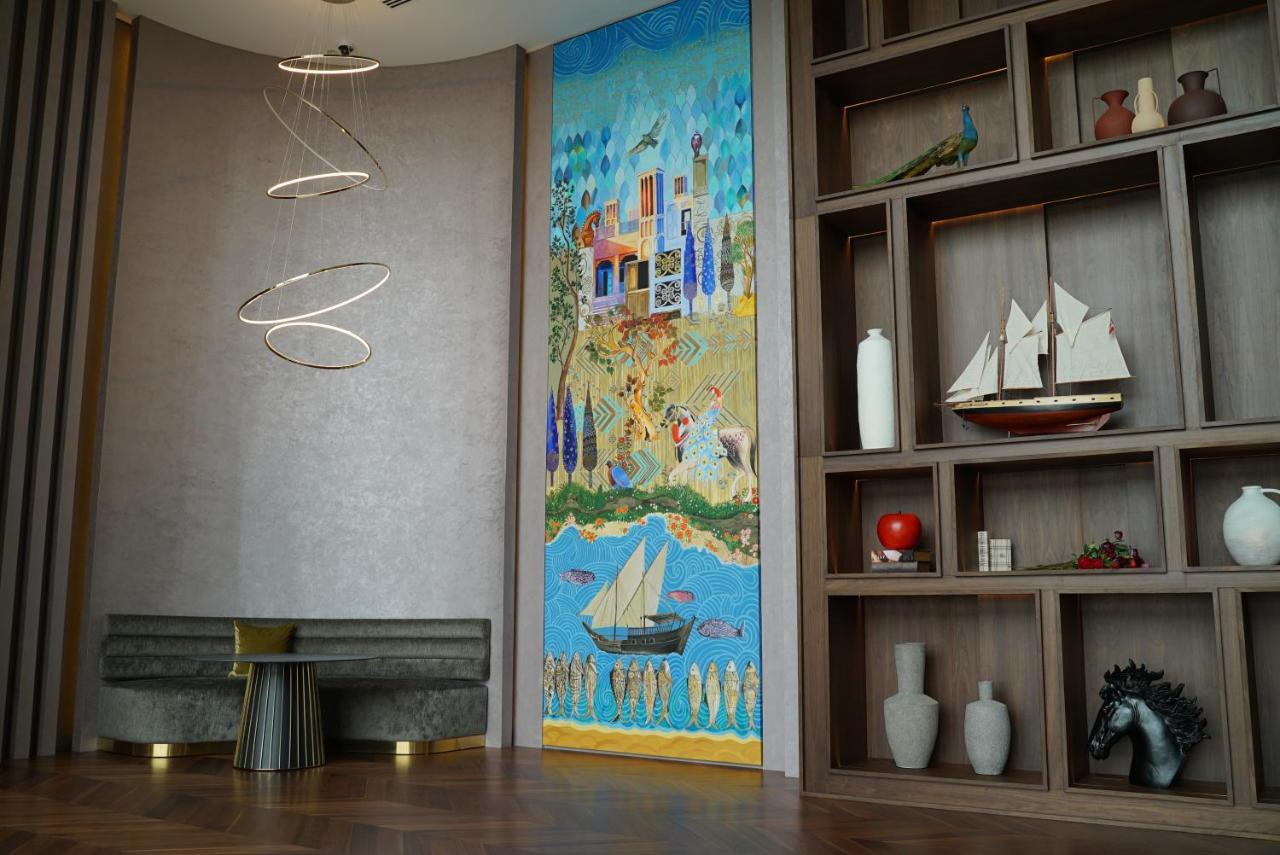 Movenpick Jumeirah Village Triangle Dubaj Zewnętrze zdjęcie The interior of the hotel