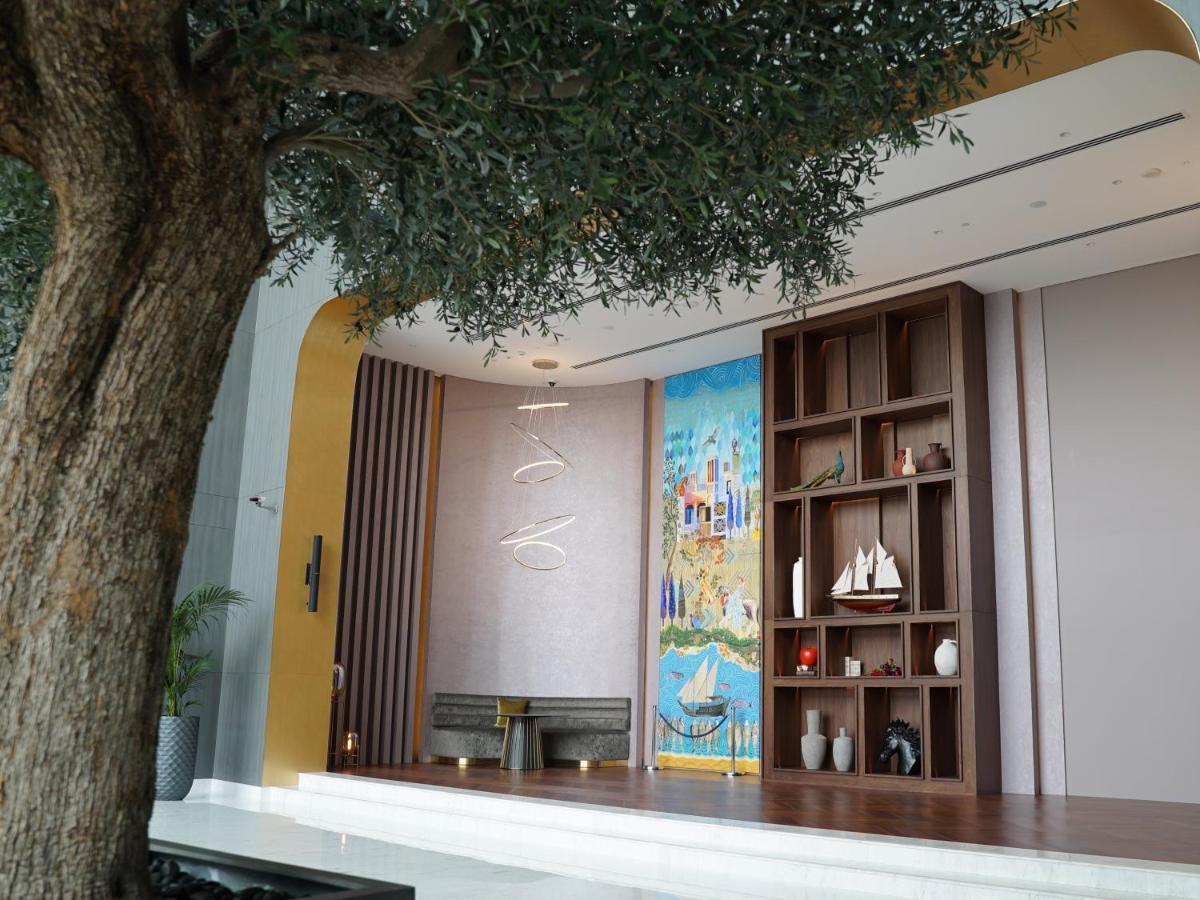 Movenpick Jumeirah Village Triangle Dubaj Zewnętrze zdjęcie The interior of the new synagogue